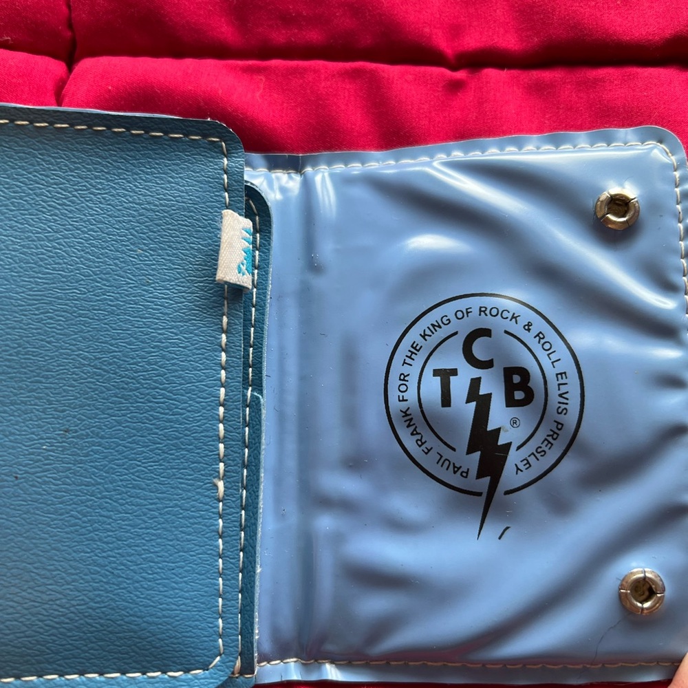 Paul Frank Elvis Wallet LTD Edition TCB Blue 134 of 300 Free Tote Bag Included! - Picture 3 of 8